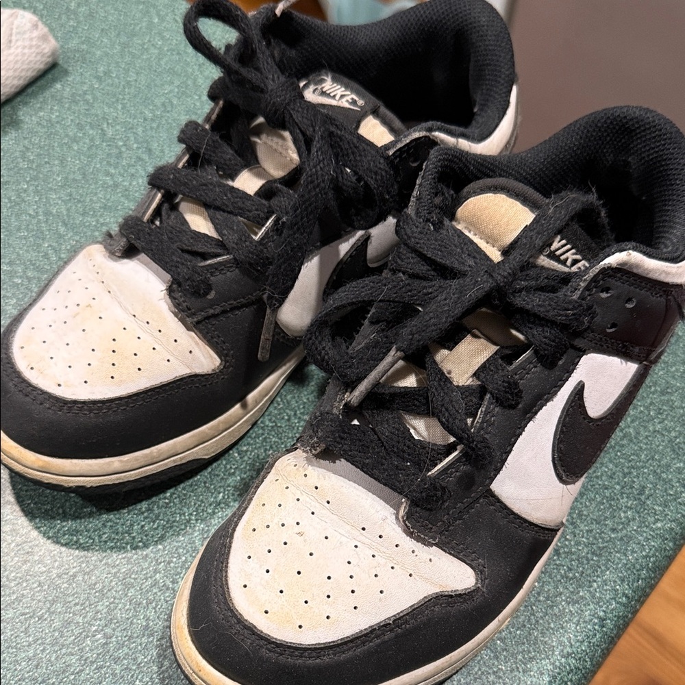 Nike Kids Black and White Sneakers